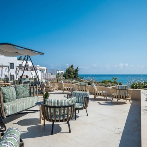 Adama Cocktail Bar 