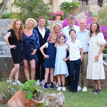 Creta Maris: A Place to Return To 