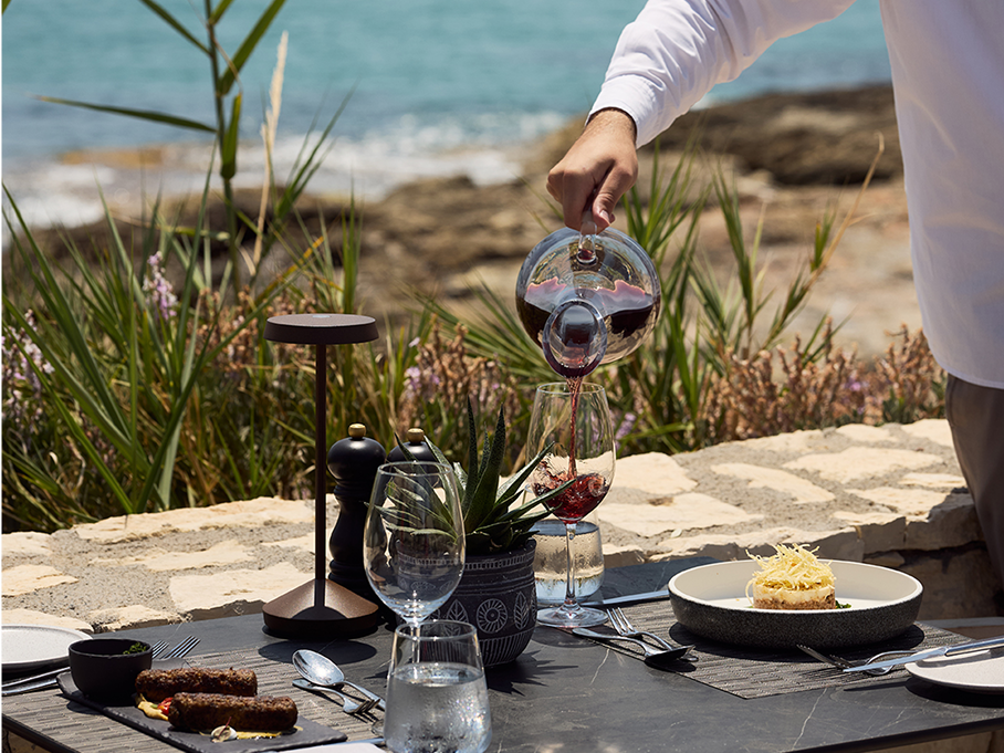 Estia Restaurant